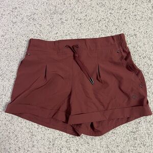 Mondetta Dusty Rose Elastic Waist Shorts